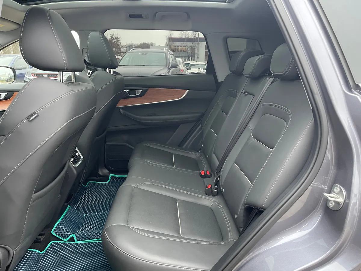 Chery Tiggo 7 Pro 1.5 CVT (147 л.с.)