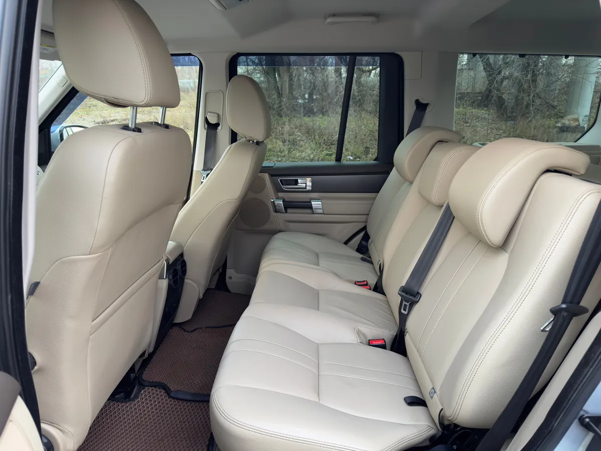 Land Rover Discovery 3.0 TDV6 AT 4WD (211 л.с.)