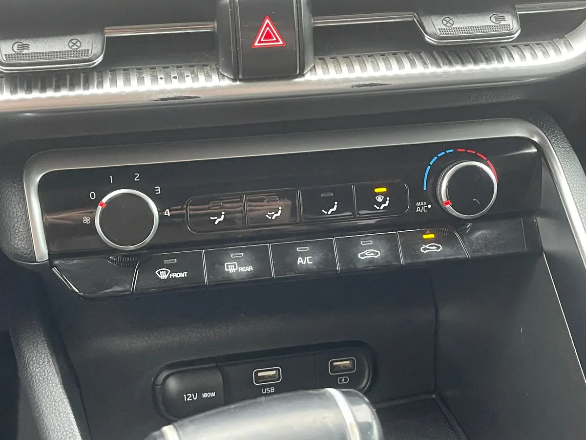 Kia K5 2.0 AT (146 л.с.)