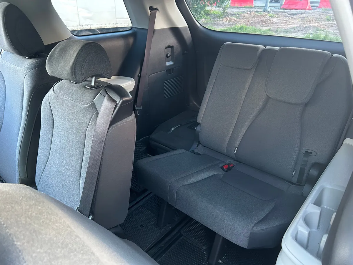 Kia Carnival 2.2 CRDi AT (200 л.с.)