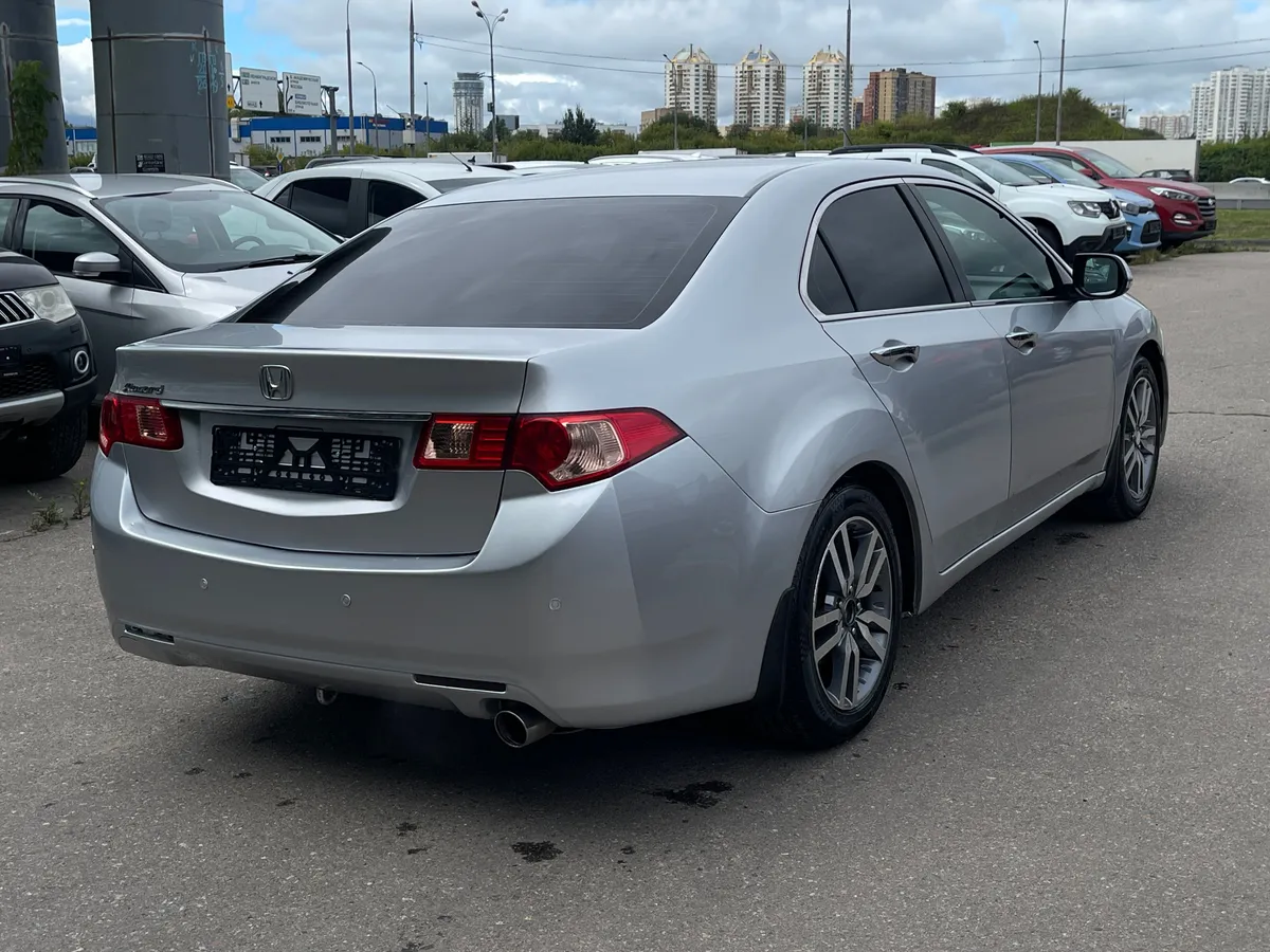 Honda Accord 2.0 AT (156 л.с.), 2011 — фото 4