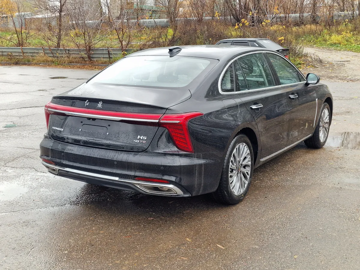 Hongqi H5 2.0 AT (218 л.с.)