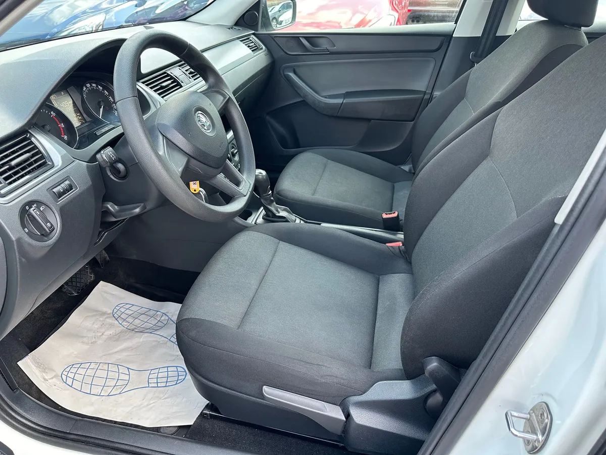 Skoda Rapid 1.6 AT (110 л.с.)