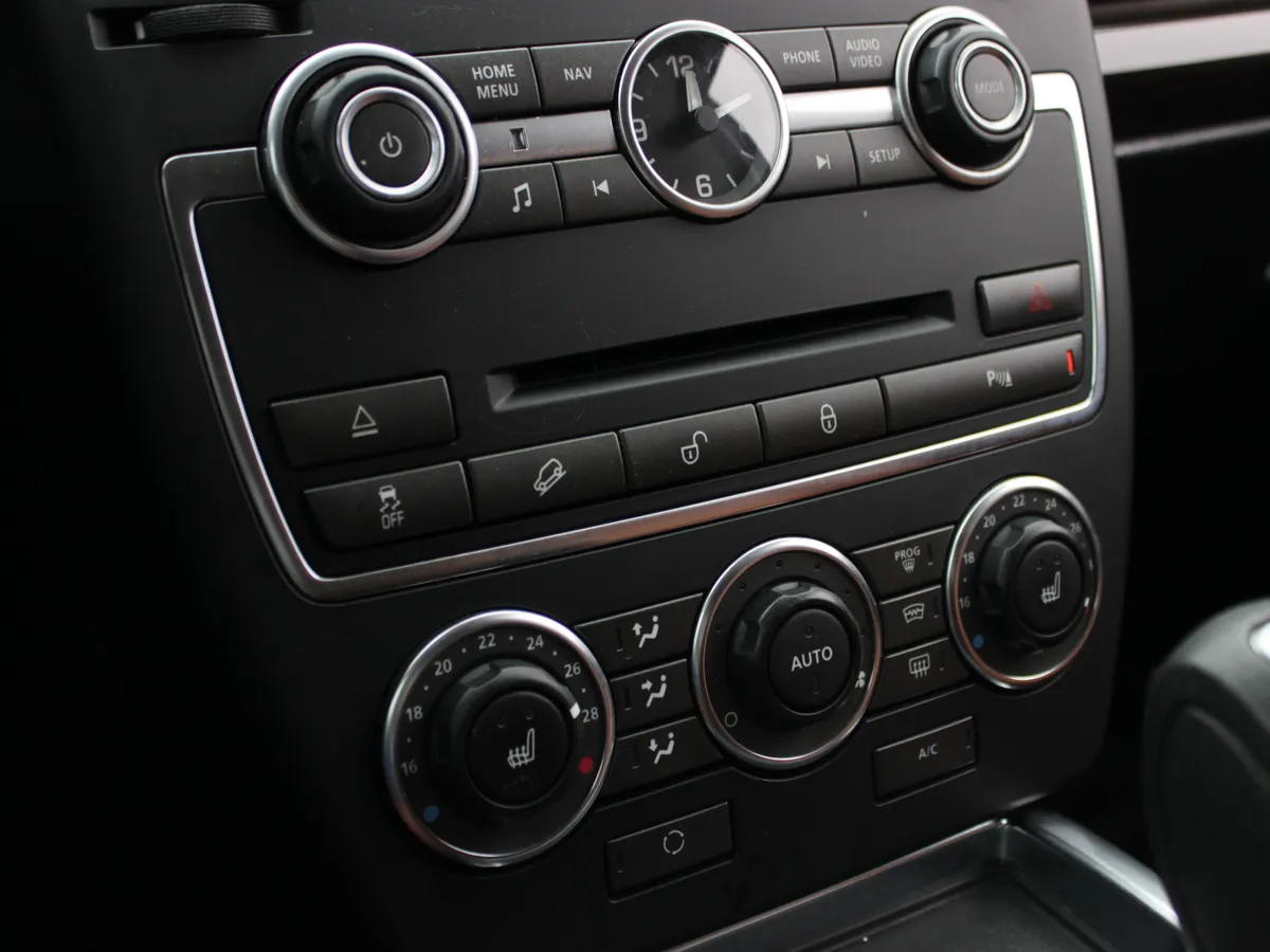 Land Rover Freelander 2.0 Si4 AT 4WD (240 л.с.)