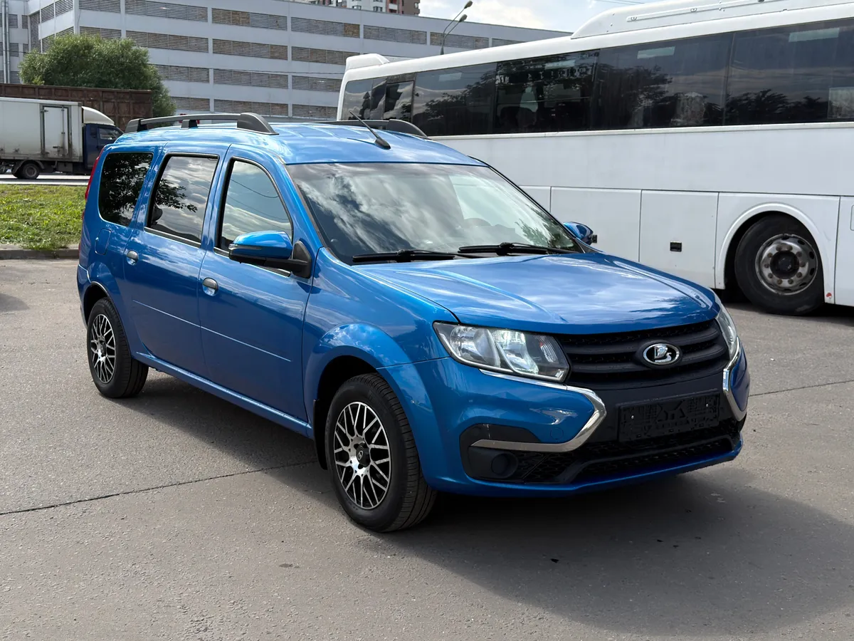 картинка ВАЗ (Lada) Largus 1.6 MT (90 л.с.) от galaxy-auto