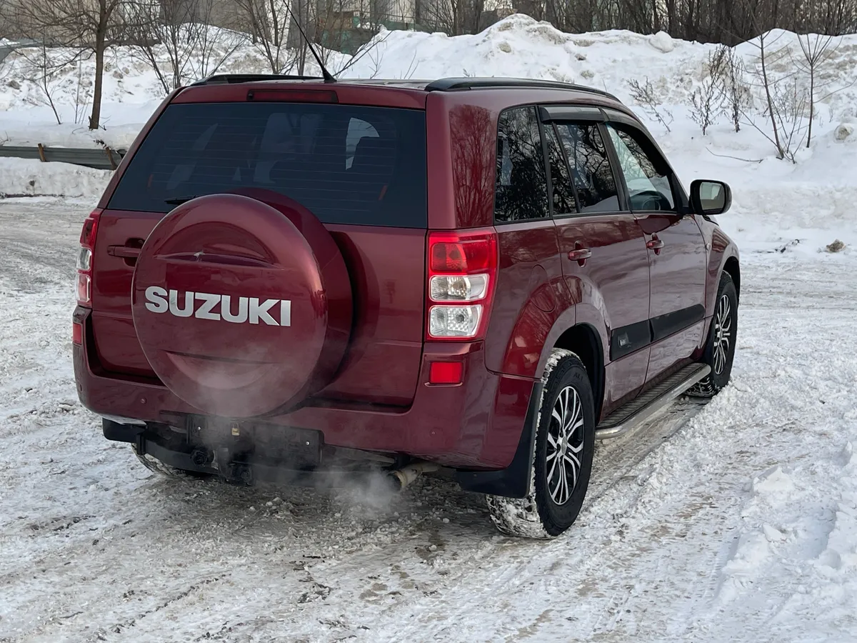 Suzuki Grand Vitara 2.0 AT 4WD (140 л.с.)