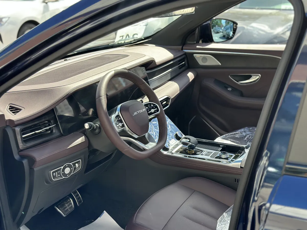 Jetour X90 PLUS 2.0 AMT (254 л.с.)