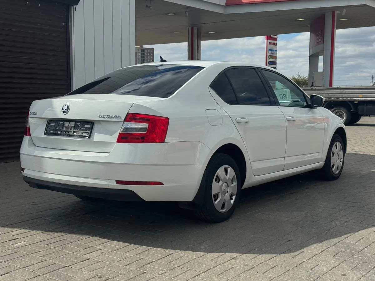 Skoda Octavia 1.6 MT (116 л.с.)