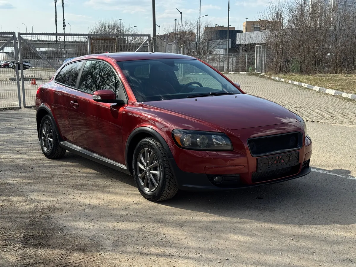 картинка Volvo C30 1.6 MT (100 л.с.) от galaxy-auto
