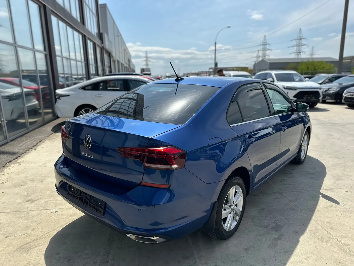 Volkswagen Polo 1.4 AMT (125 л.с.)