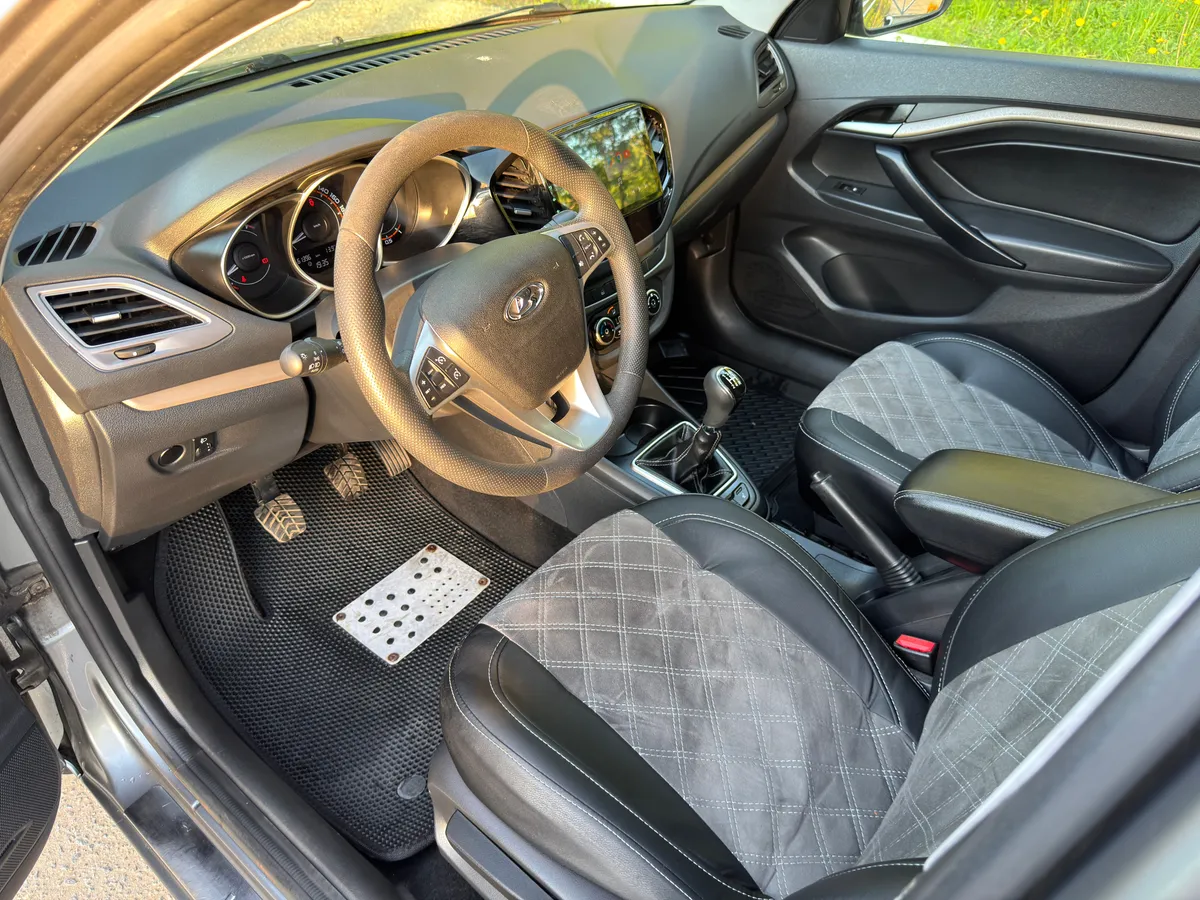 ВАЗ (Lada) Vesta 1.6 MT (106 л.с.)