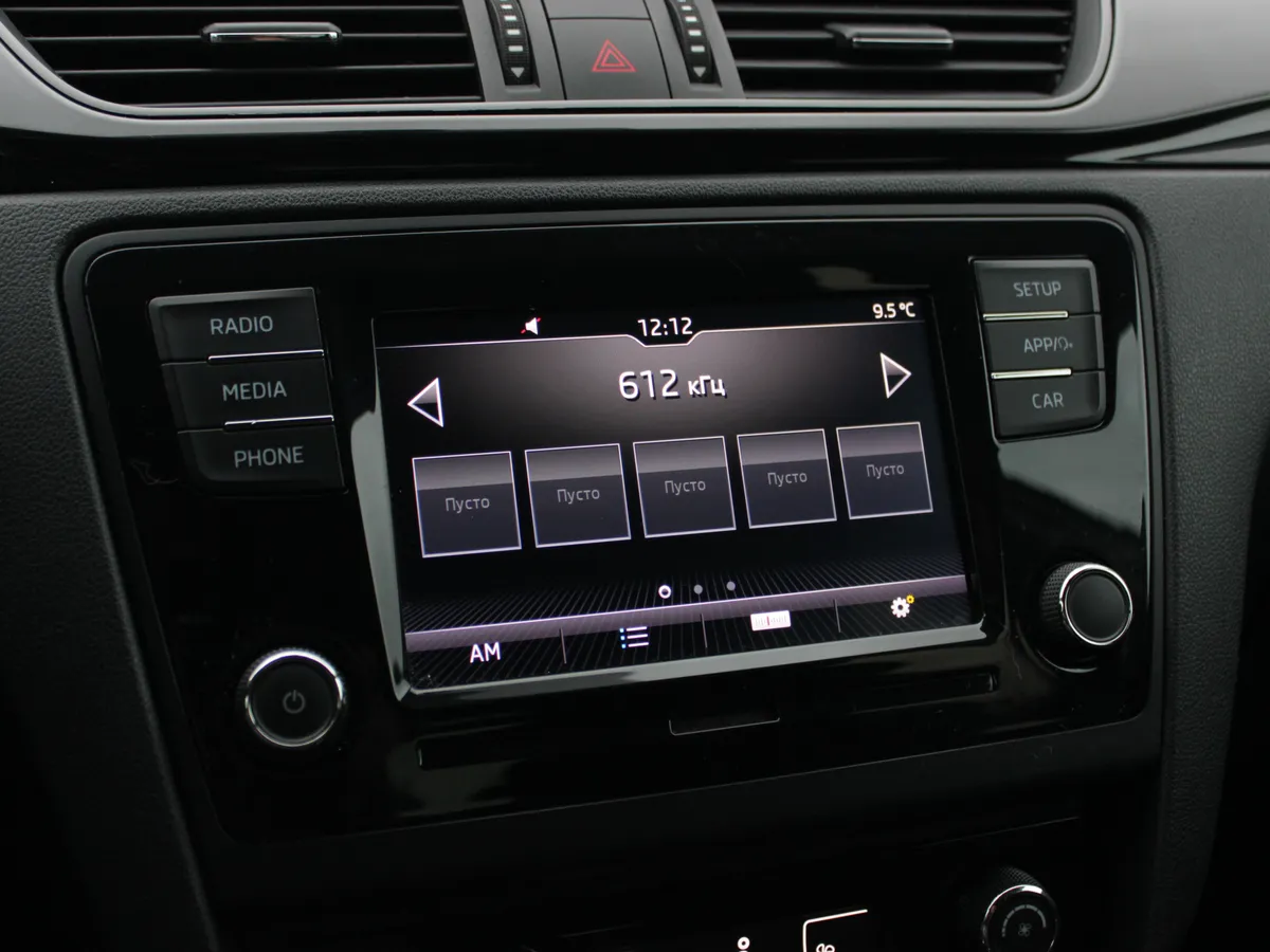 Skoda Rapid 1.4 AMT (125 л.с.)