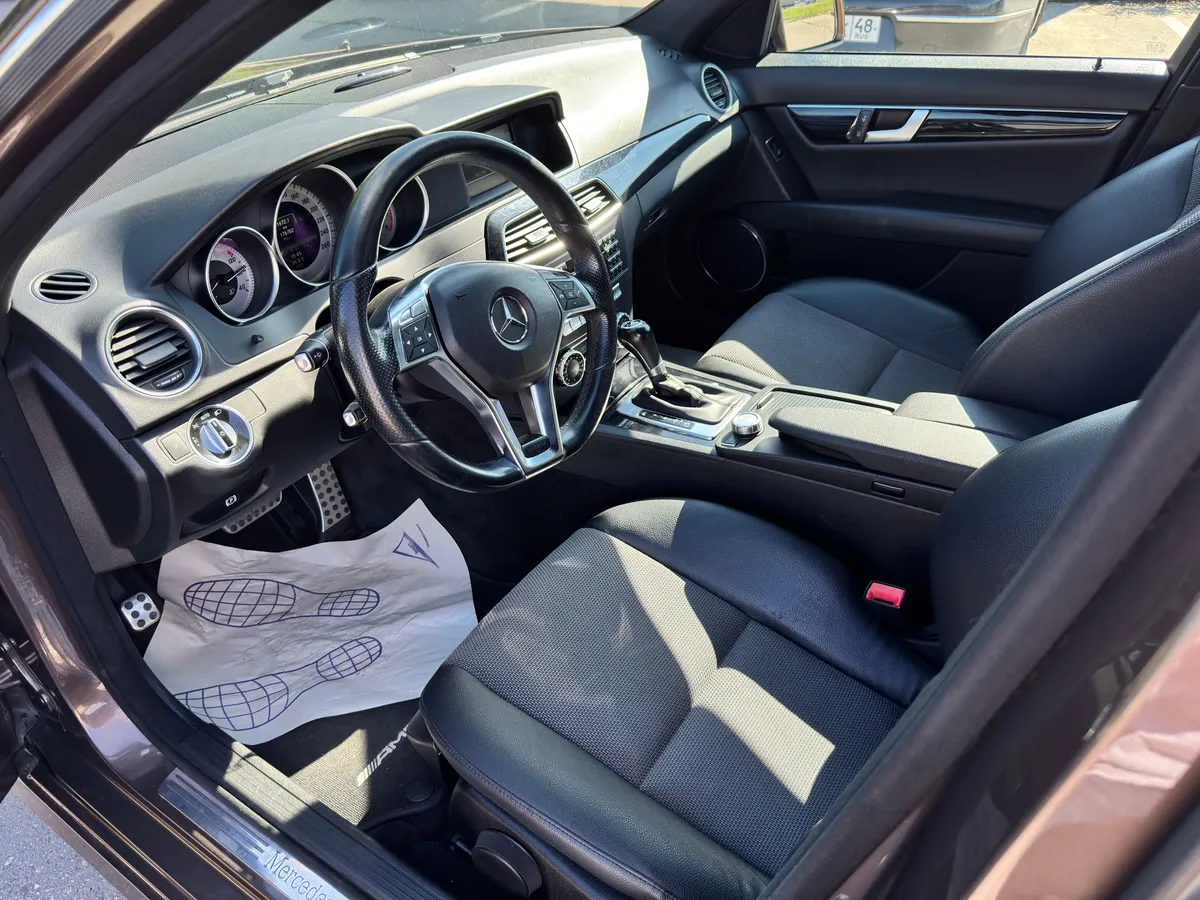 Mercedes-Benz C-Класс 1.6 AT (156 л.с.)