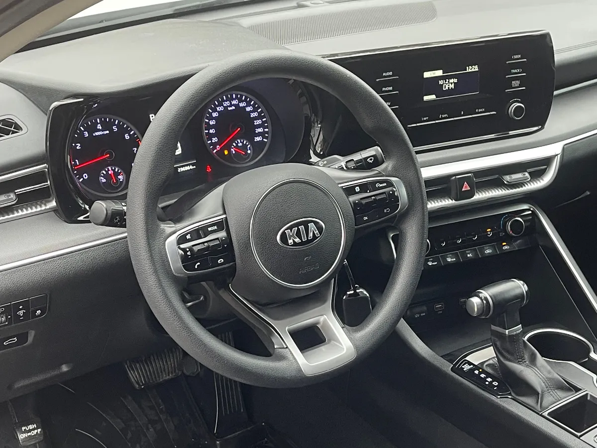 Kia K5 2.0 AT (146 л.с.)