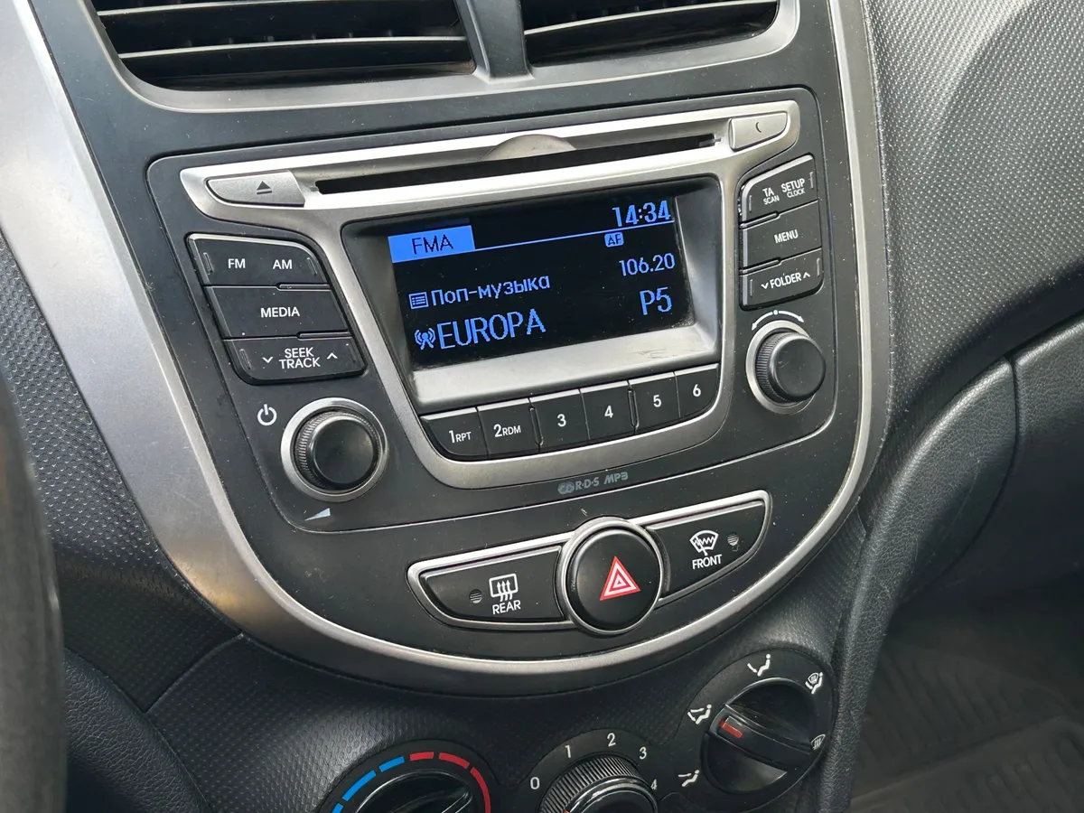 Hyundai Solaris 1.6 MT (123 л.с.)