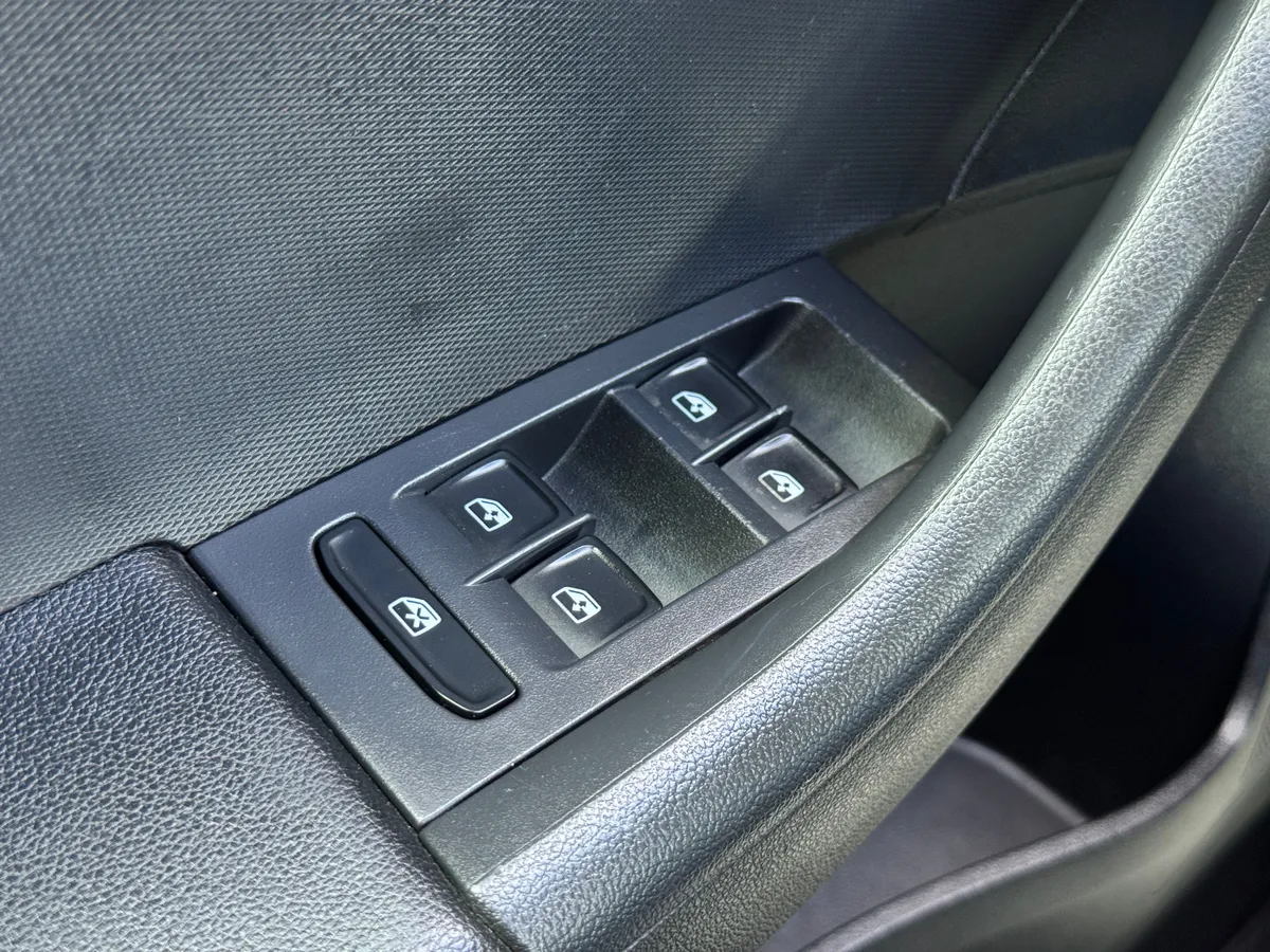 Skoda Rapid 1.6 MT (90 л.с.)