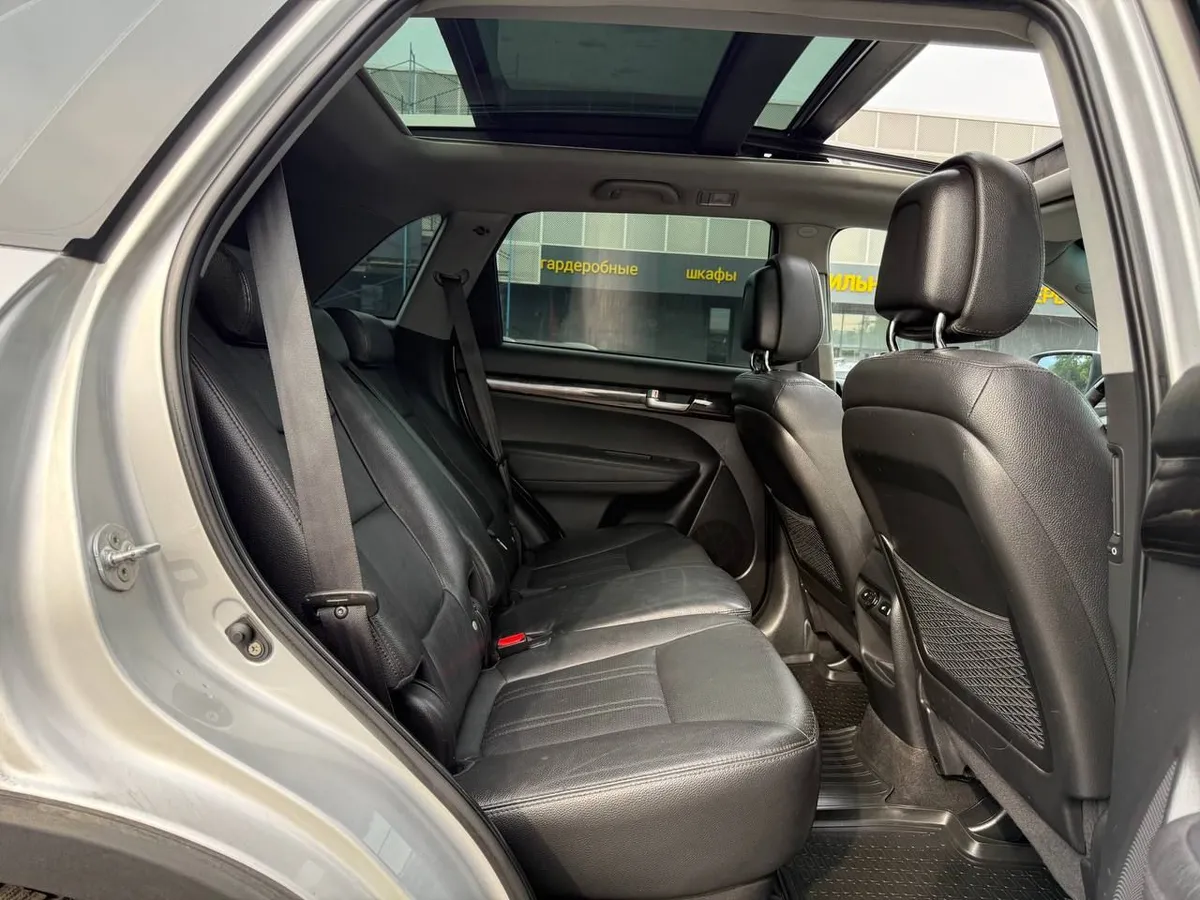 Kia Sorento 2.4 AT 4WD (175 л.с.)