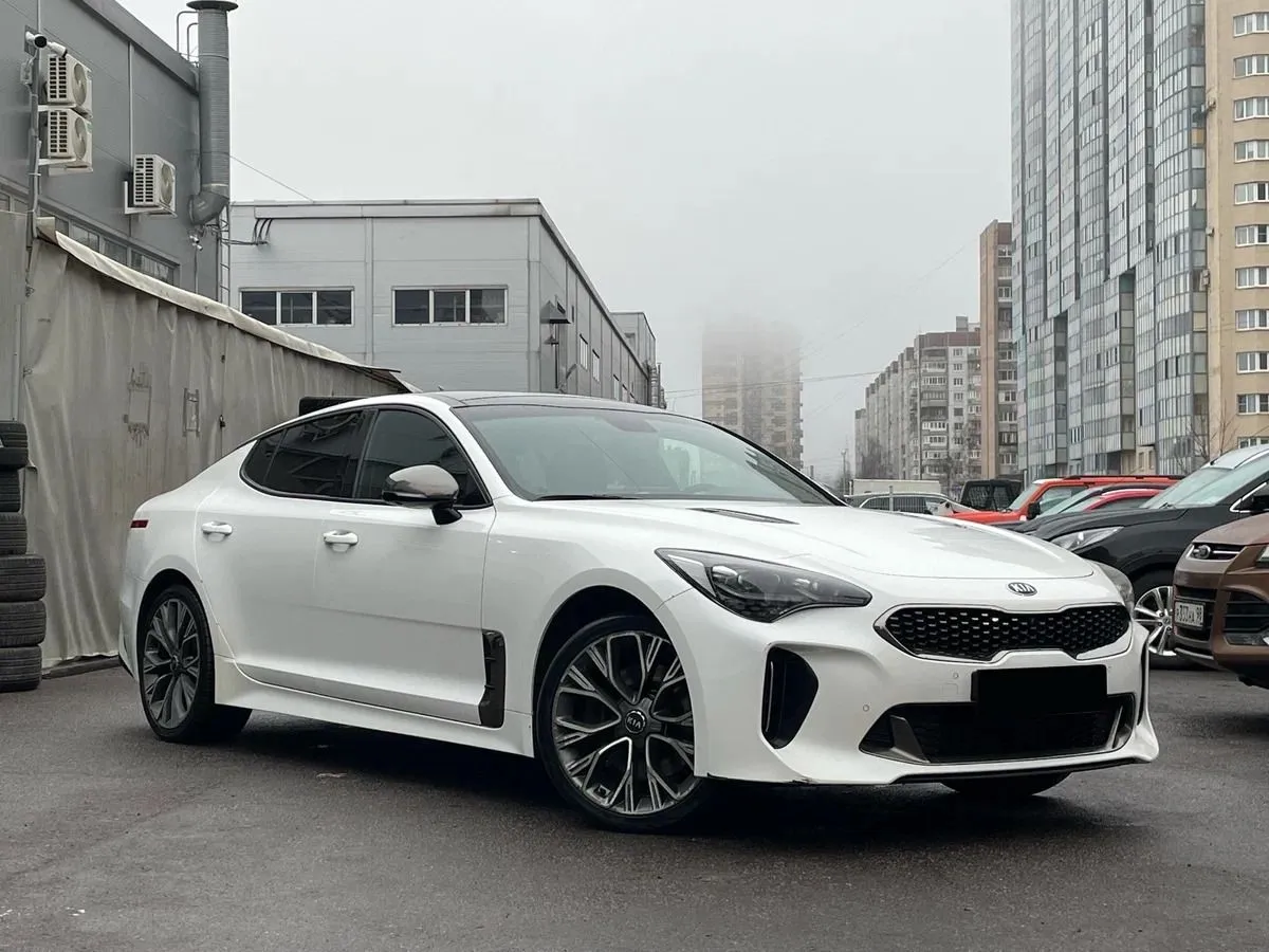 картинка Kia Stinger 2.0 AT AWD (247 л.с.) от galaxy-auto