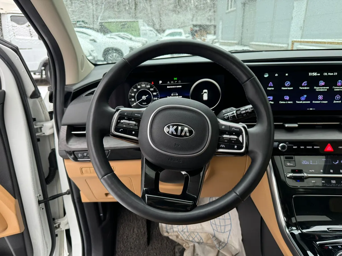 Kia Carnival 2.2 AT (202 л.с.)