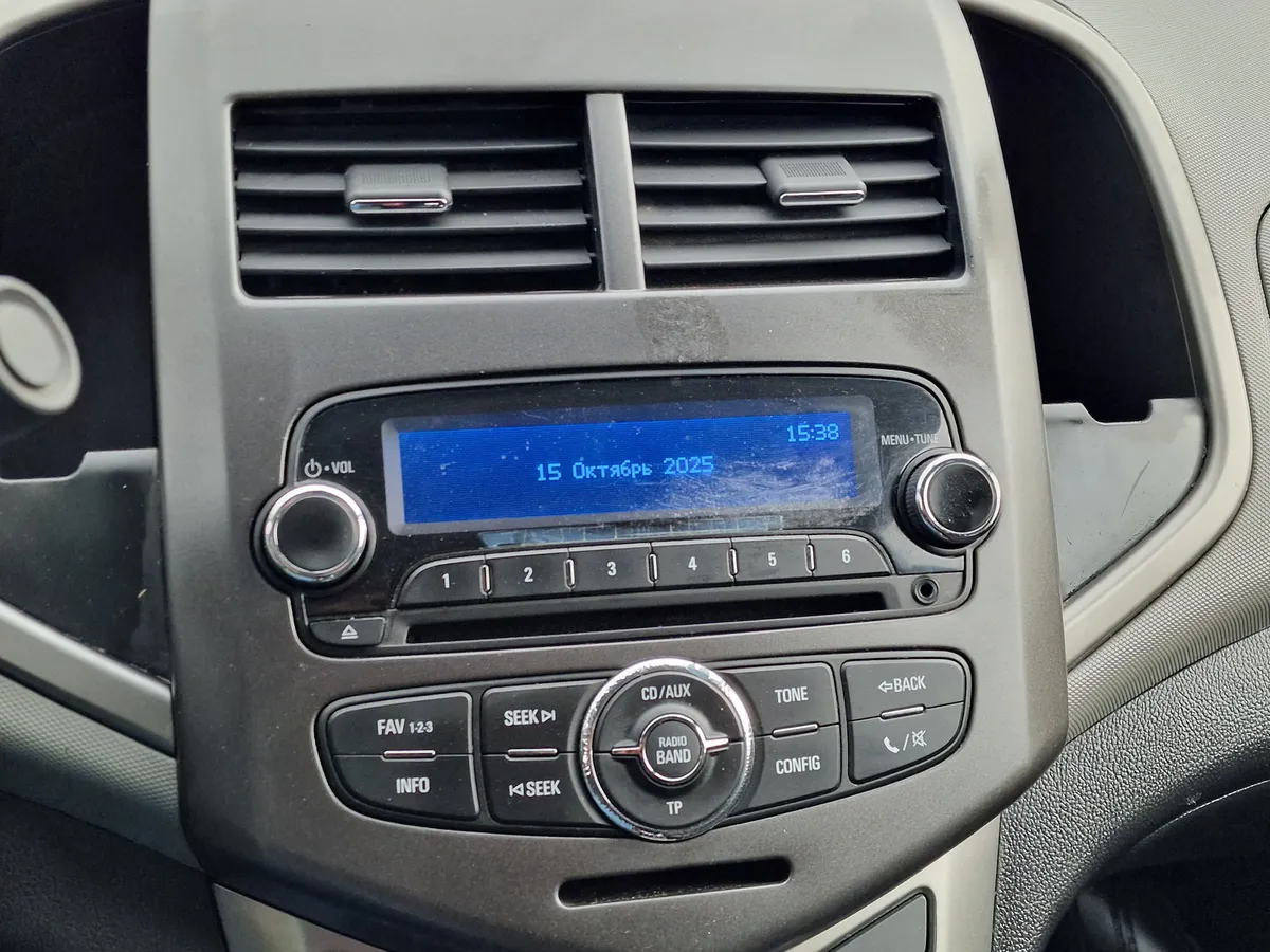 Chevrolet Aveo 1.6 MT (115 л.с.)