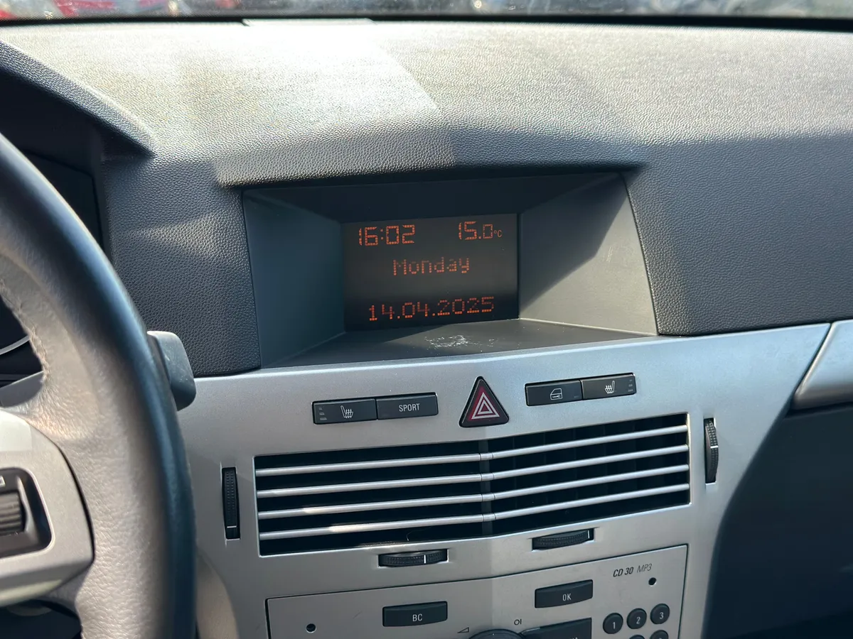 Opel Astra 1.8 AT (140 л.с.)