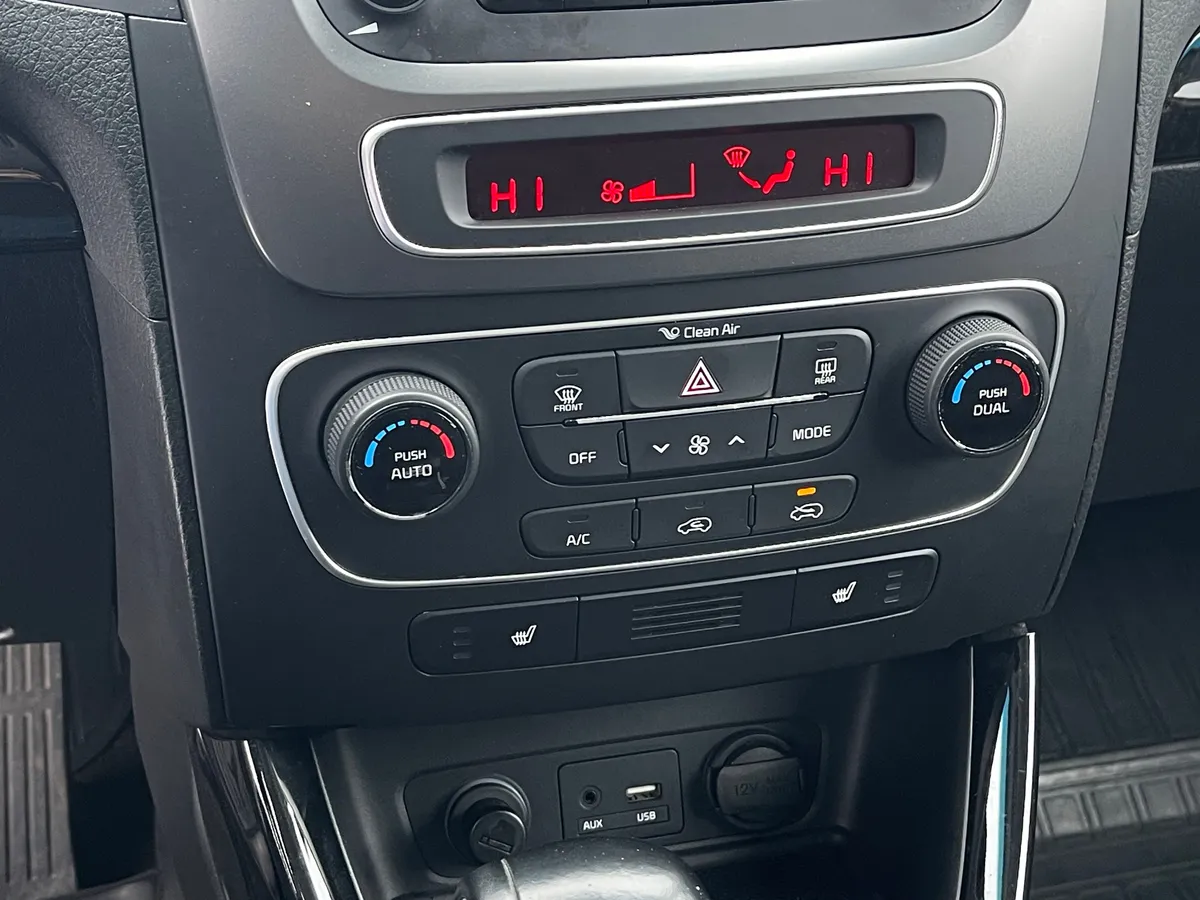 Kia Sorento 2.4 AT 4WD (175 л.с.)