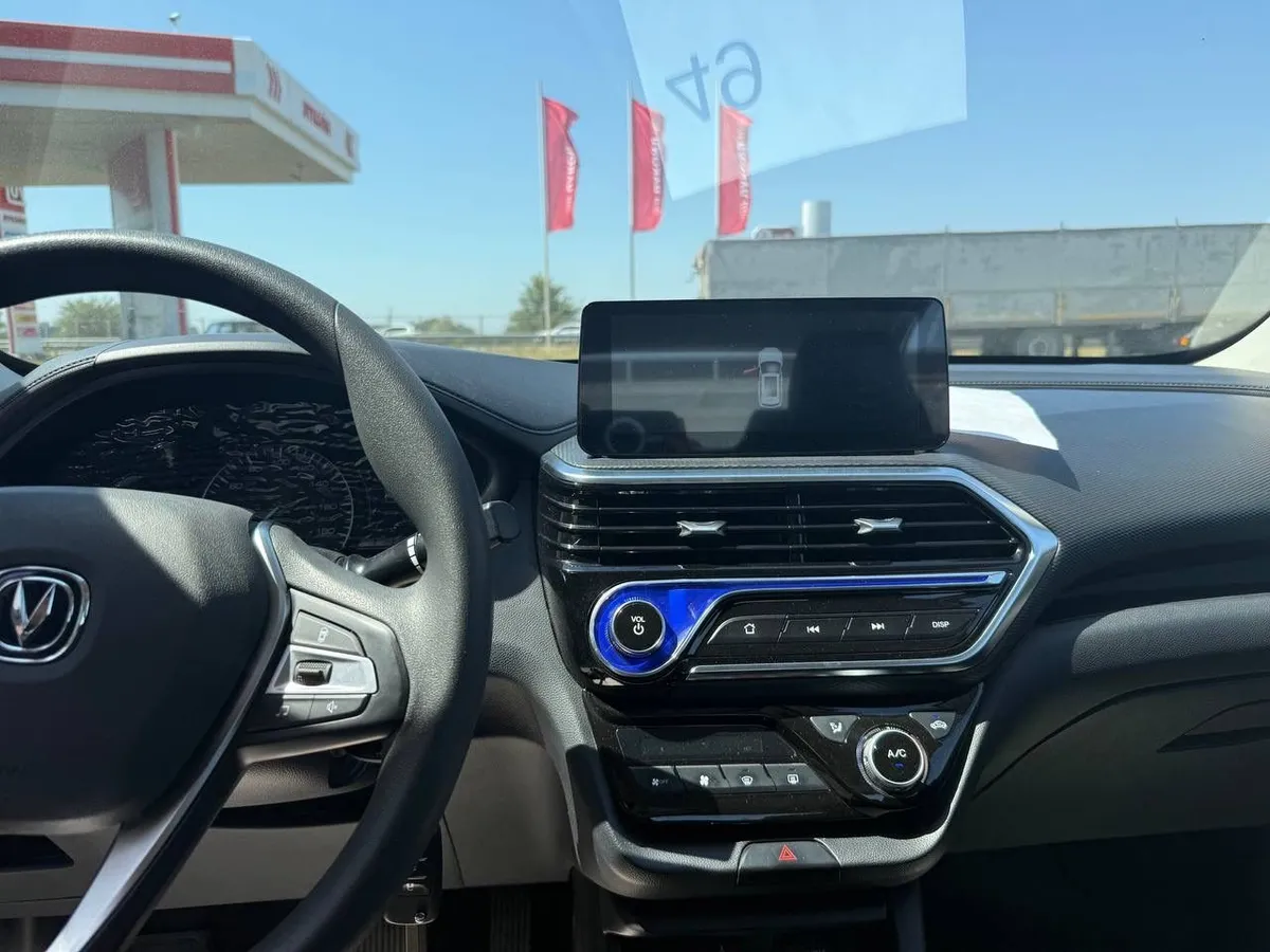 Changan Alsvin 1.5 AMT (107 л.с.)