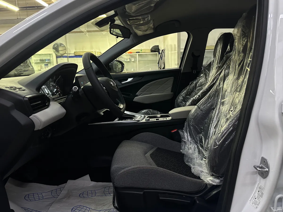 Kaiyi E5 1.5 CVT (147 л.с.)