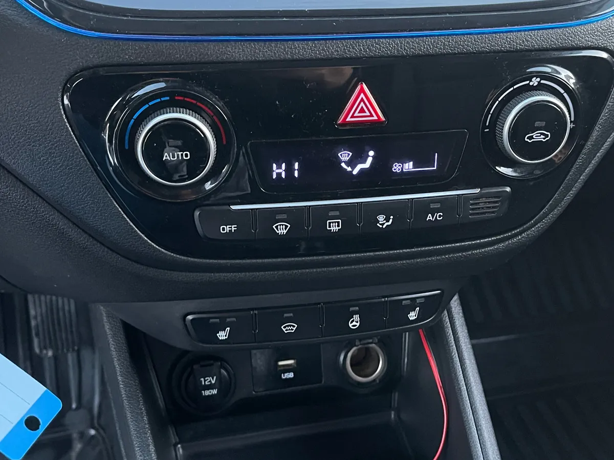 Hyundai Solaris 1.6 MT (123 л.с.)