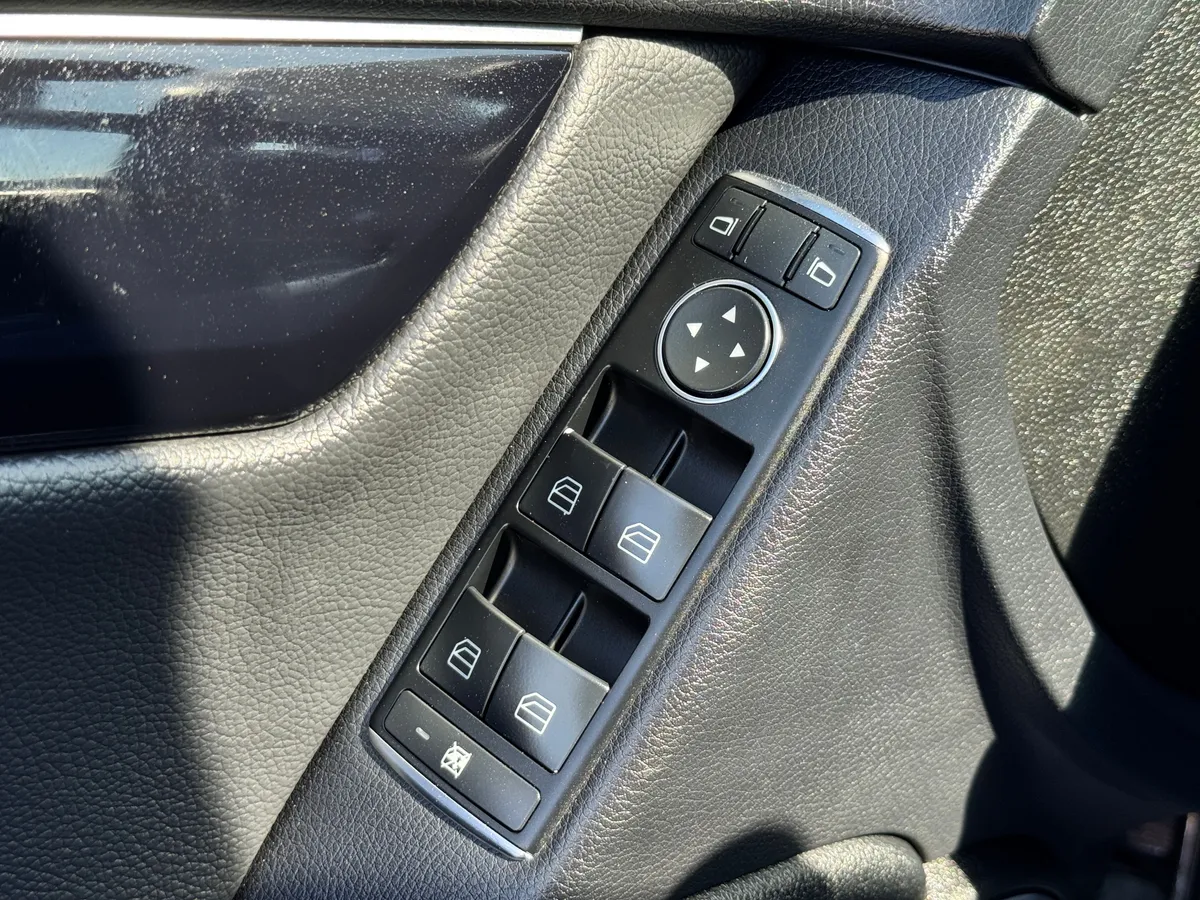 Mercedes-Benz C-Класс 1.6 AT (156 л.с.)