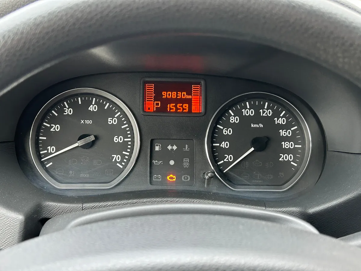 Nissan Terrano 2.0 AT (135 л.с.)