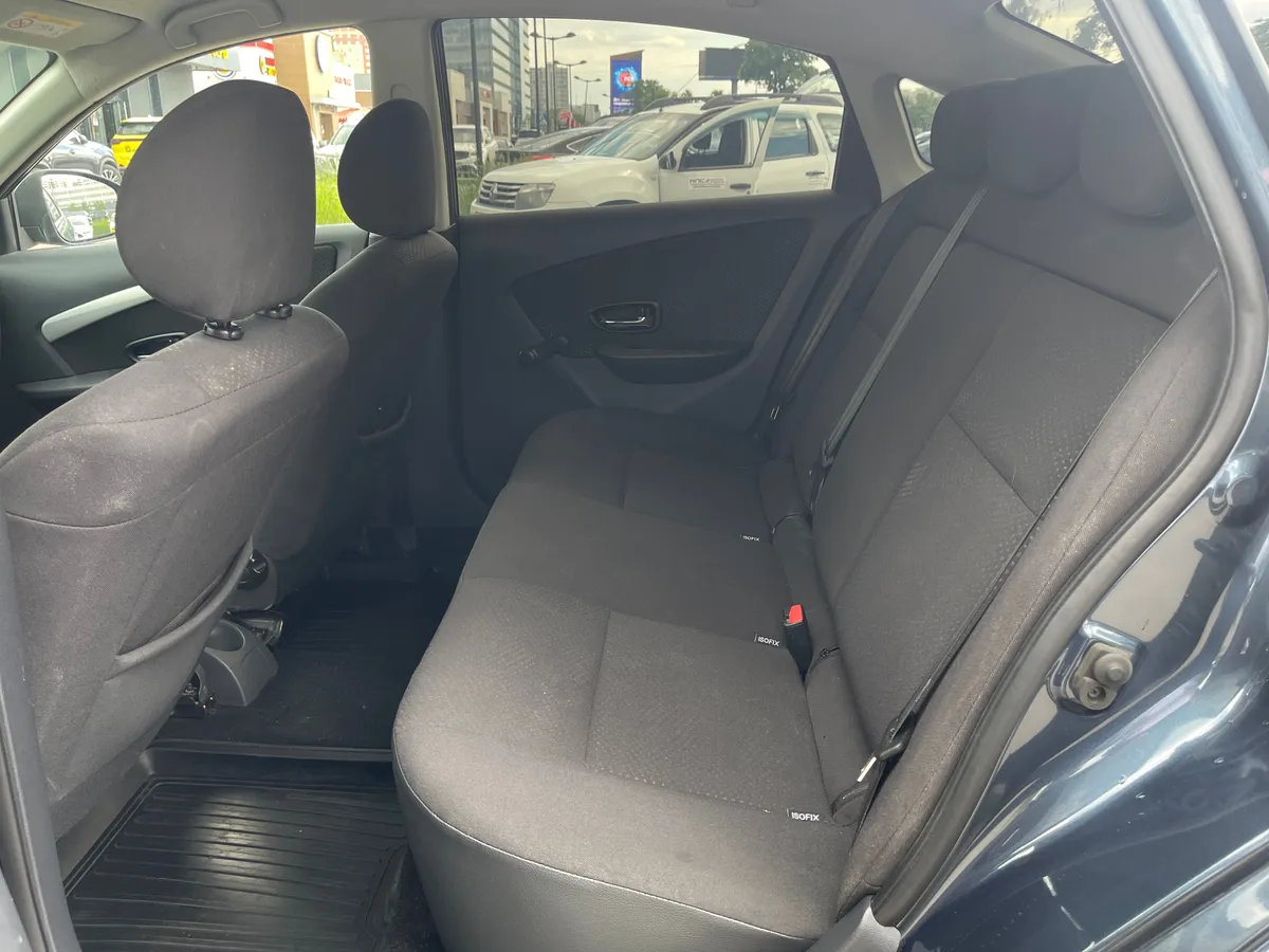 Nissan Almera 1.6 AT (102 л.с.)