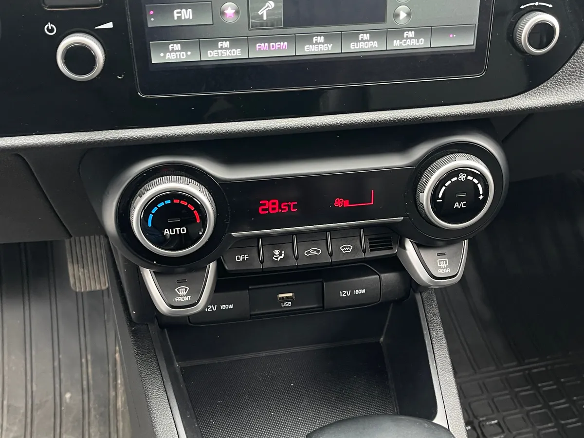 Kia Rio 1.6 AT (123 л.с.)