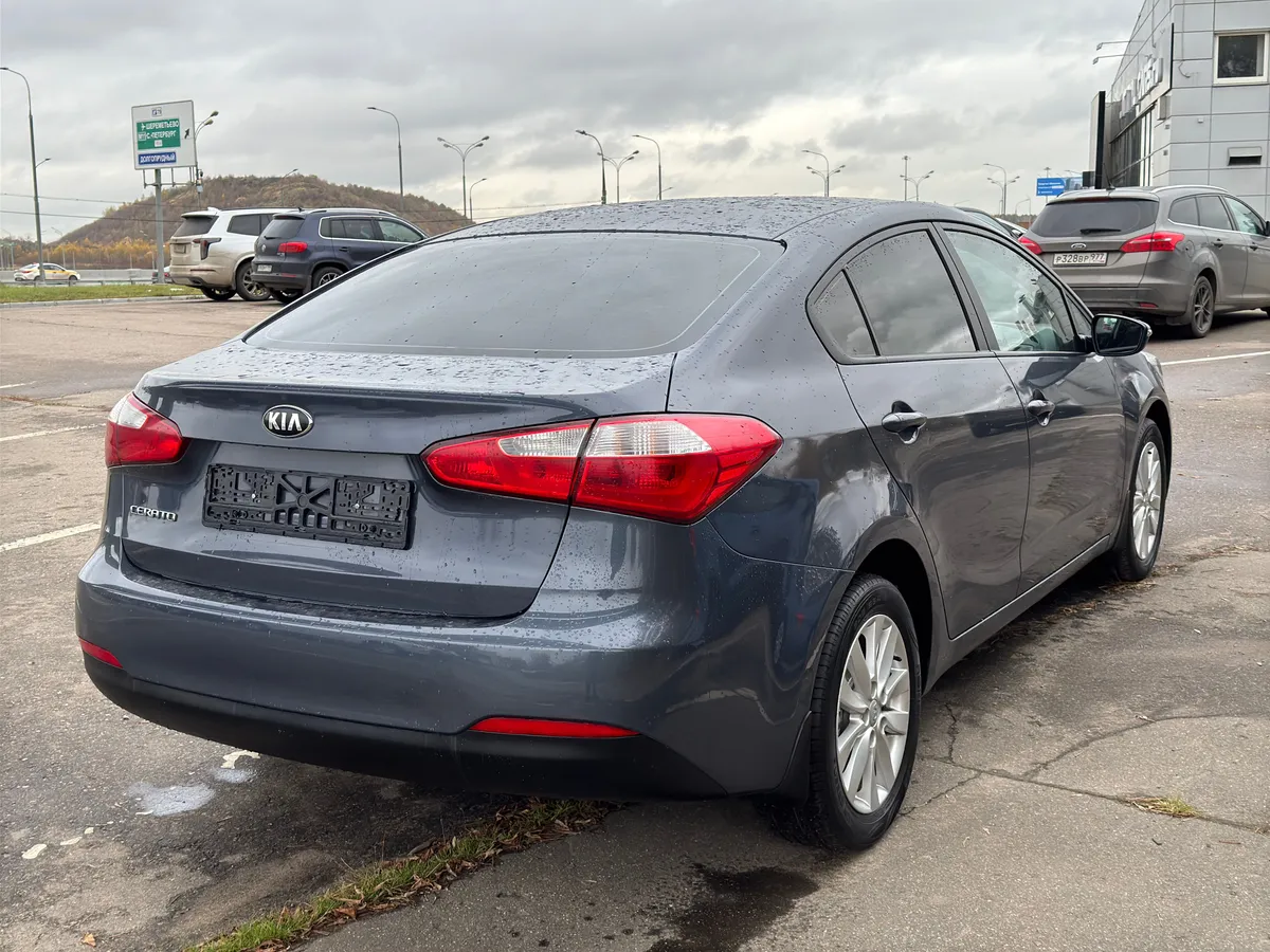 Kia Cerato 1.6 MT (130 л.с.)