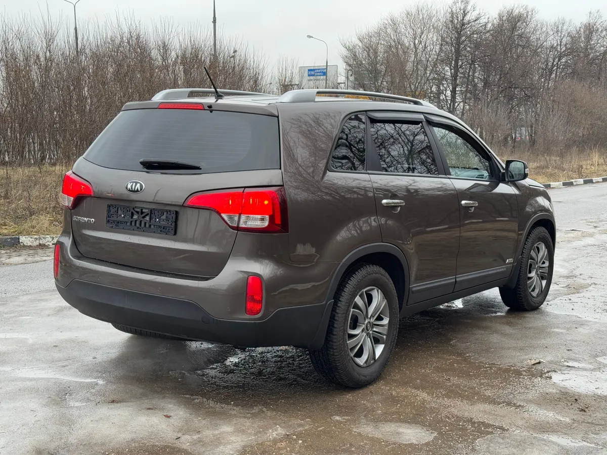 Kia Sorento 2.4 MT (175 л.с.)