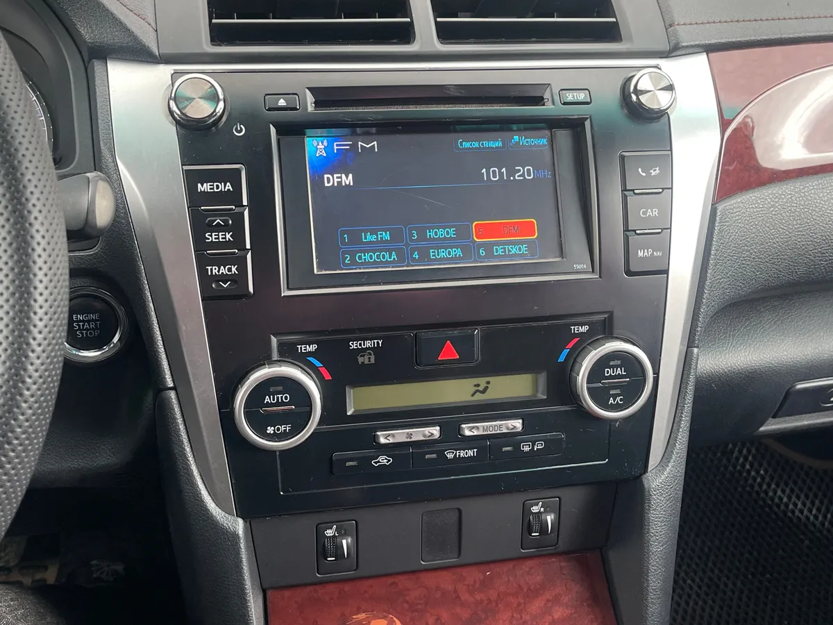 Toyota Camry 2.5 AT (181 л.с.), 2012 — фото 7