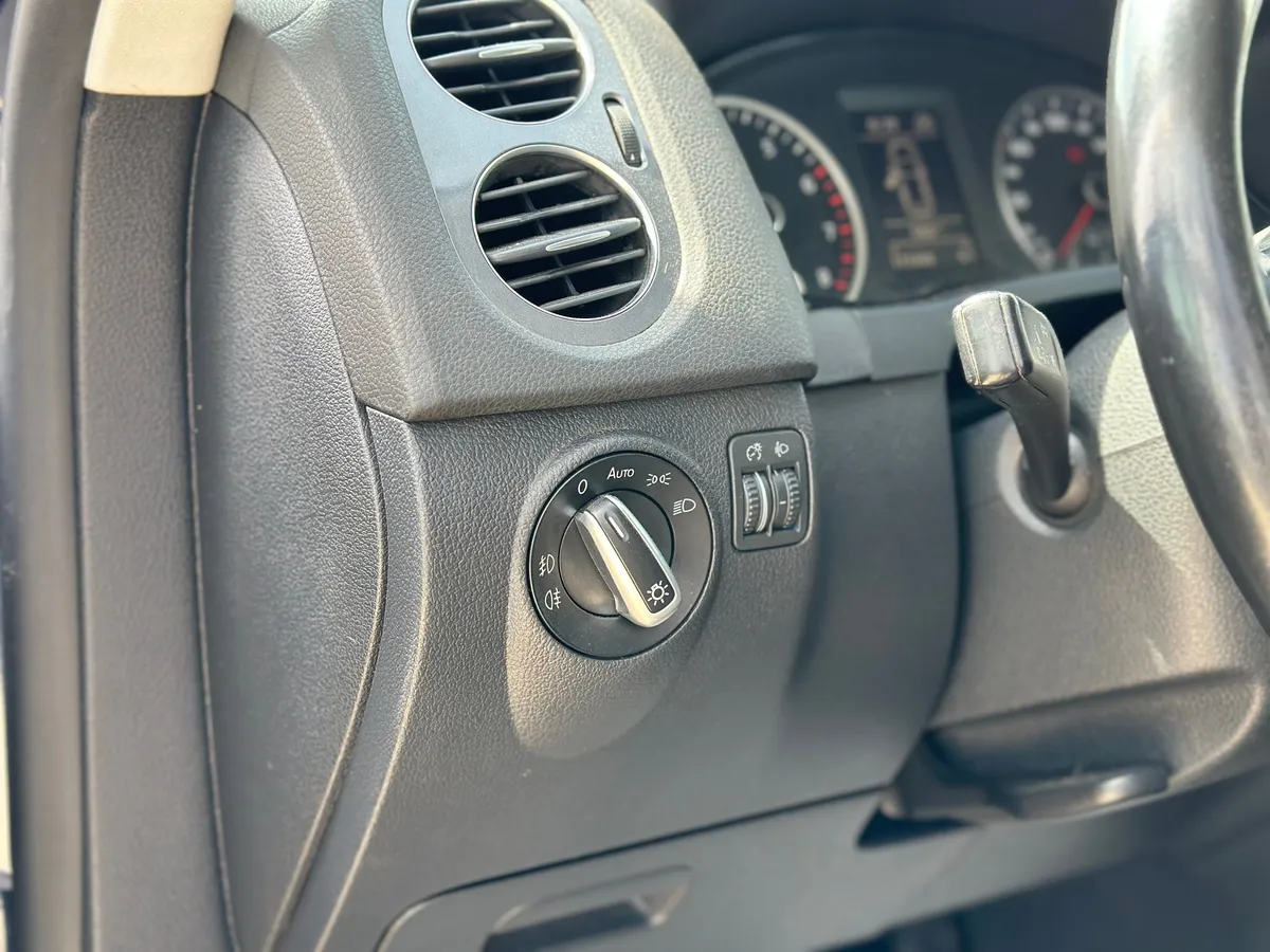 Volkswagen Tiguan 1.4 TSI BlueMotion DSG (150 л.с.)