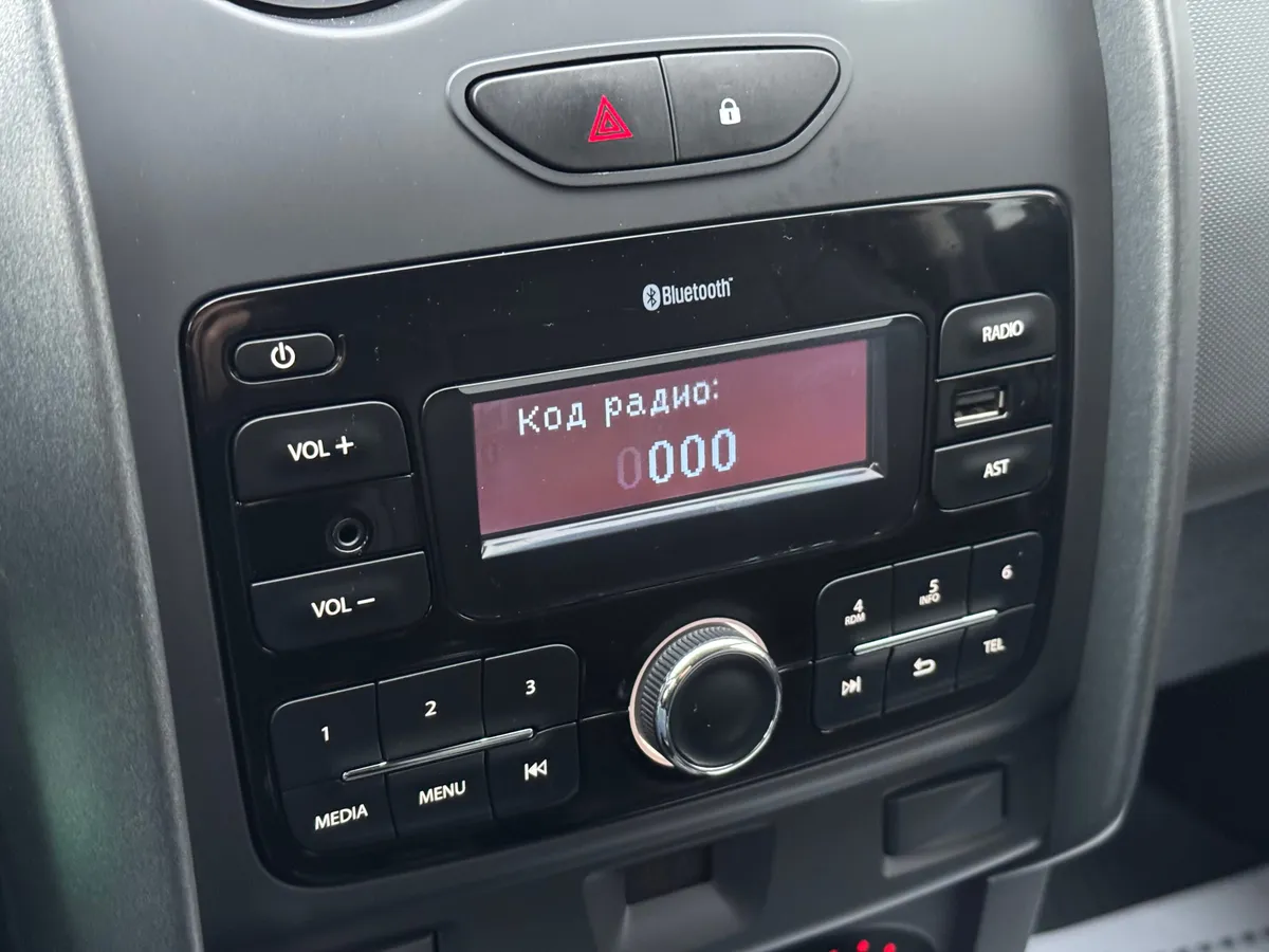 Renault Duster 2.0 MT 4x4 (143 л.с.)