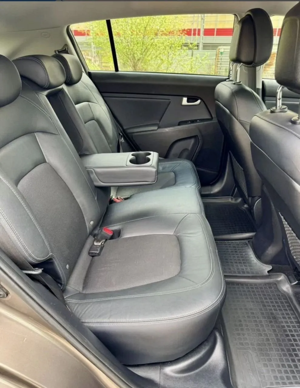 Kia Sportage 2.0 AT (150 л.с.)