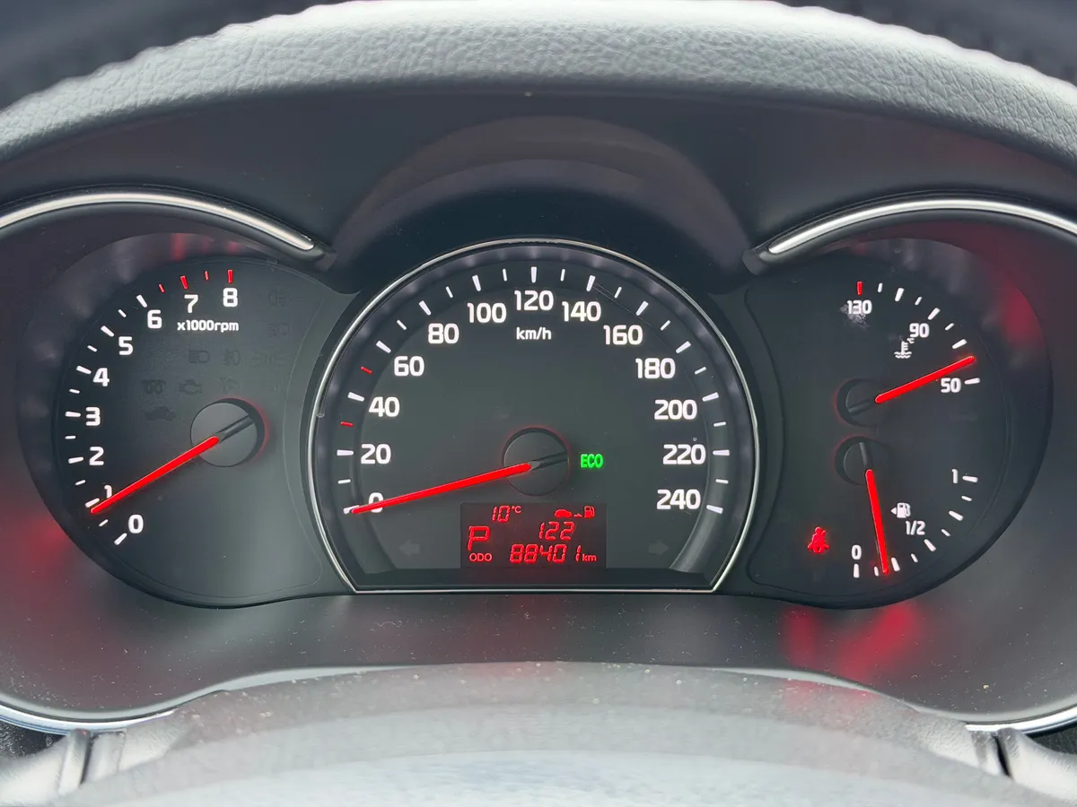 Kia Sorento 2.4 AT (175 л.с.)