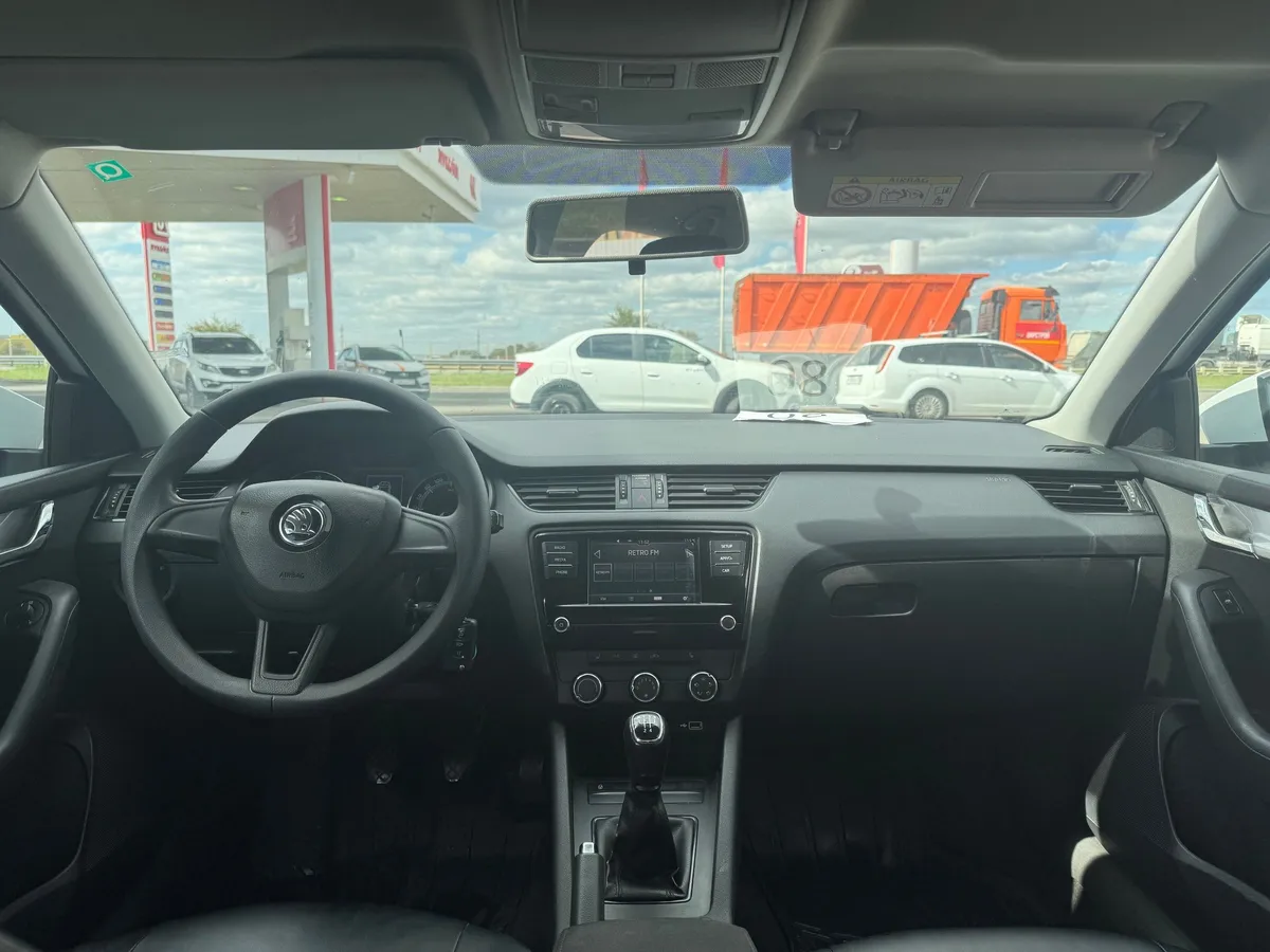 Skoda Octavia 1.6 MT (116 л.с.)