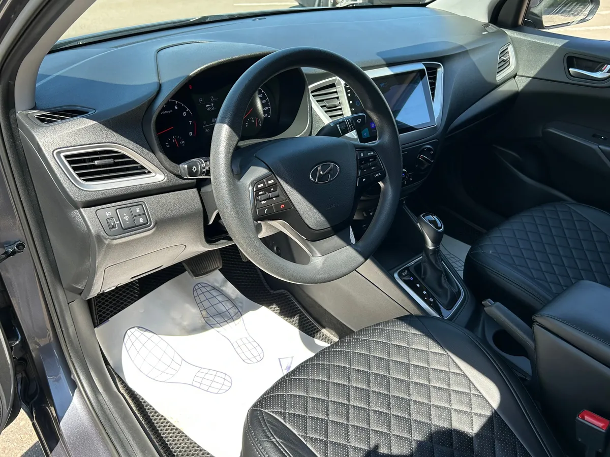 Hyundai Solaris 1.6 AT (123 л.с.)