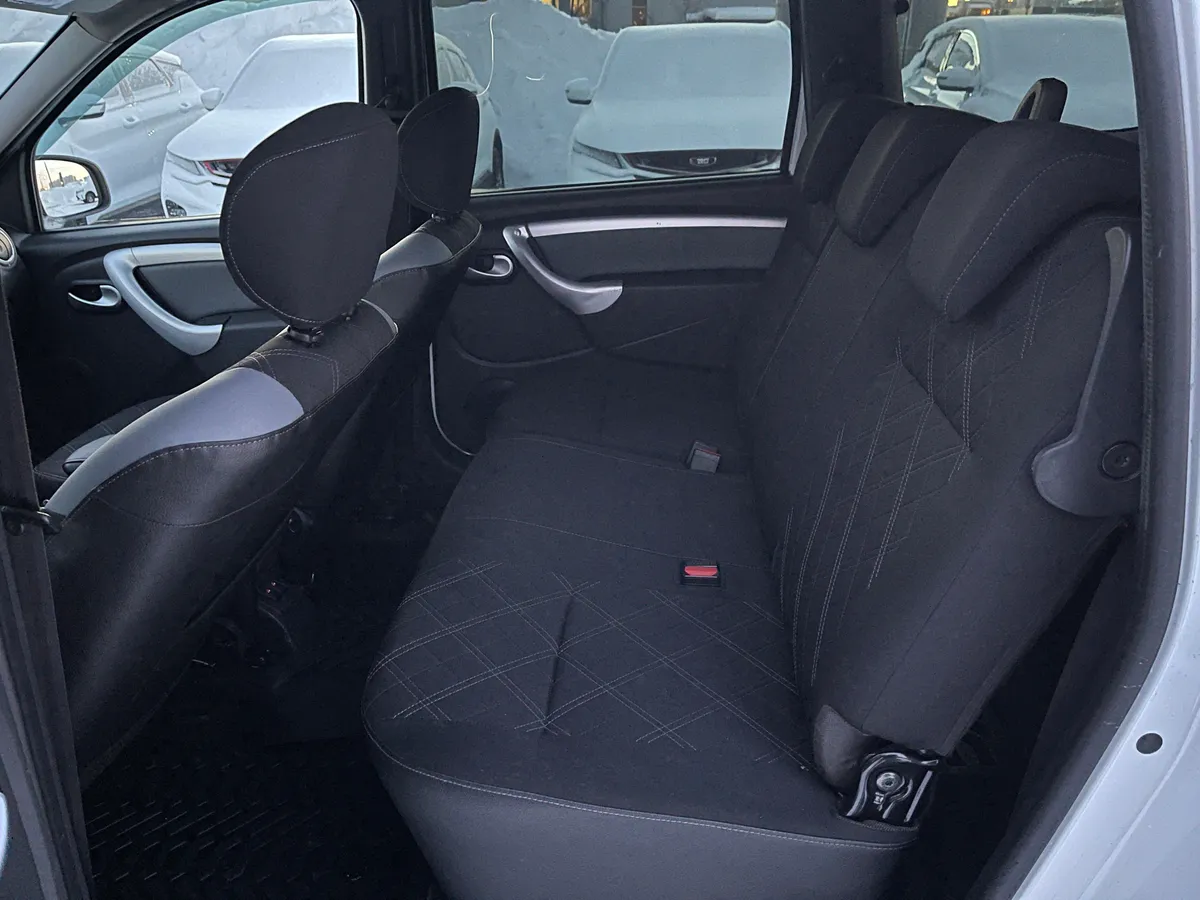 ВАЗ (Lada) Largus 1.6 MT (106 л.с.)