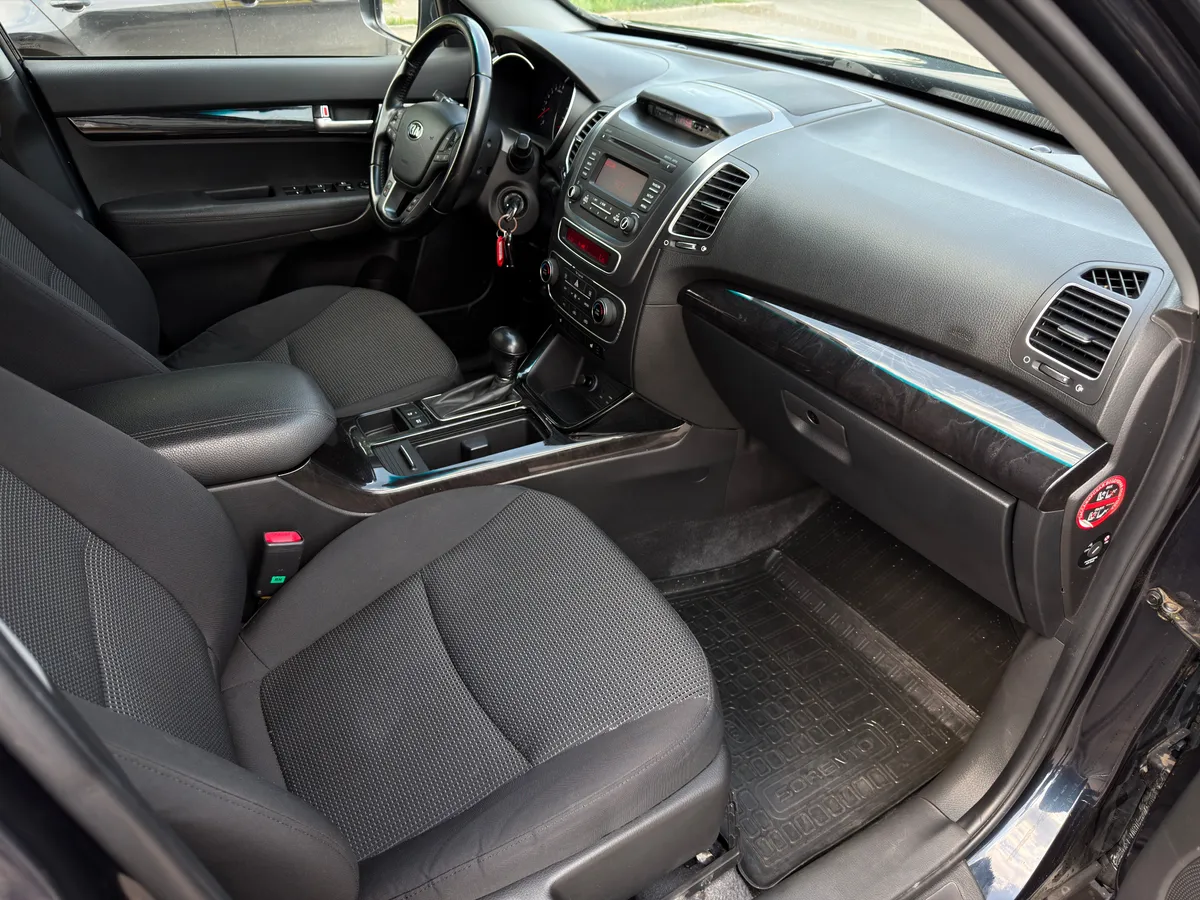 Kia Sorento 2.4 AT (175 л.с.)