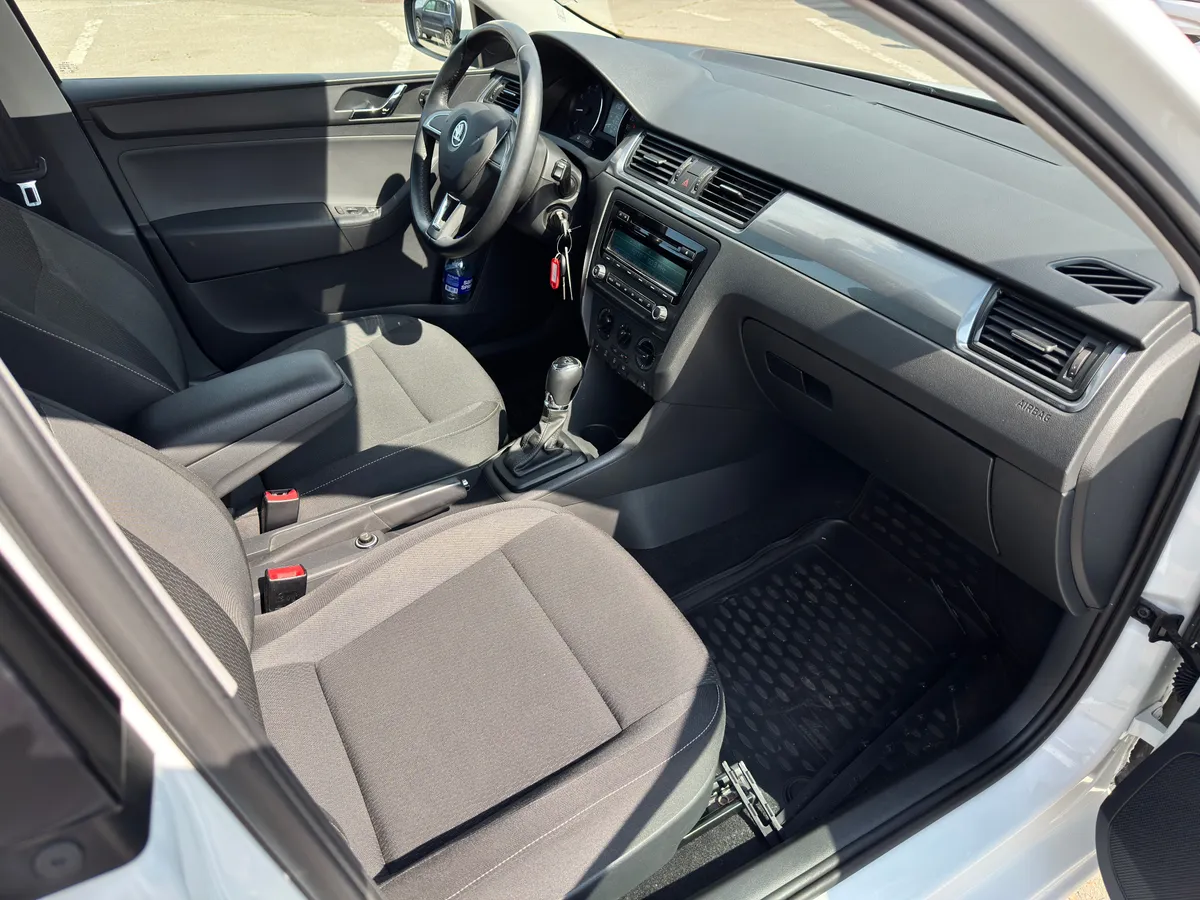 Skoda Rapid 1.4 AMT (122 л.с.)