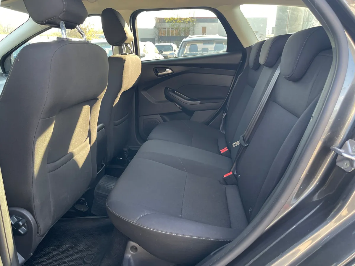 Ford Focus 1.6 Ti-VCT PowerShift (125 л.с.)