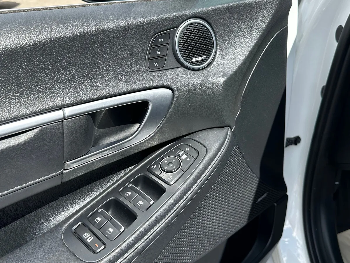 Hyundai Sonata 2.5 (180 л.с.) бензин, АКПП, передний привод