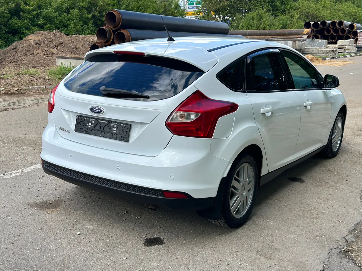 Ford Focus 1.6 PowerShift (105 л.с.)