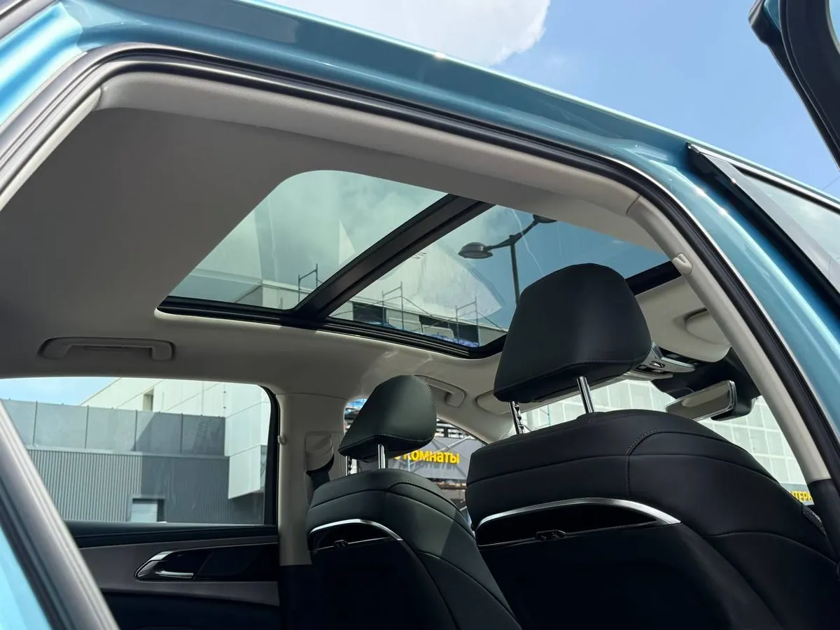 Hongqi H5 2.0 AT (218 л.с.)