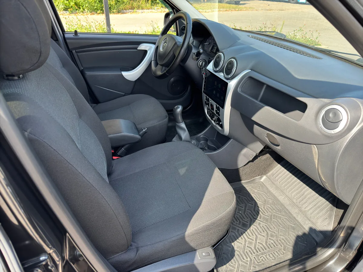 ВАЗ (Lada) Largus 1.6 MT 16 кл (5 мест) (106 л.с.)